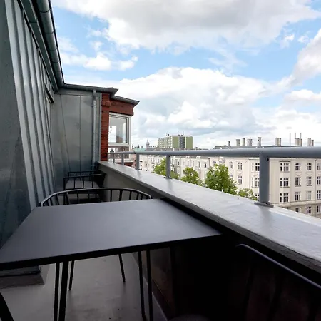 Apartment Beautiful 3 Bedroom Near Shopping & Metro Copenhagen
