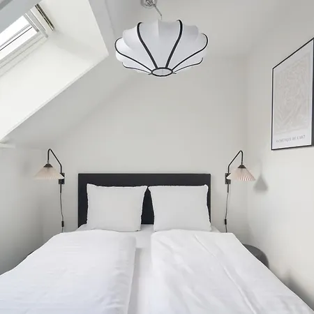 Beautiful 3 Bedroom Near Shopping & Metro * Kopenhagen